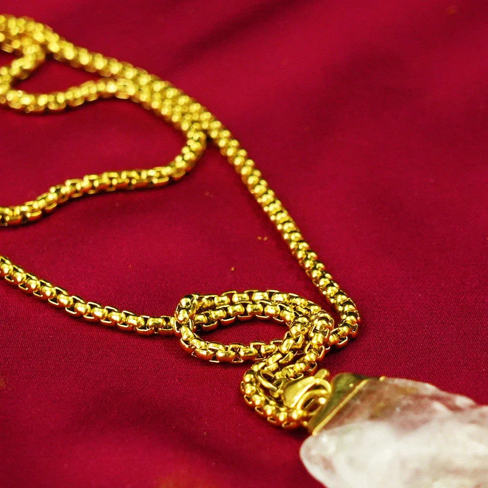 Tibetan Artistry Sacred Amulet Pendant - Traditional Tibetan Culture & Spiritual Jewelry