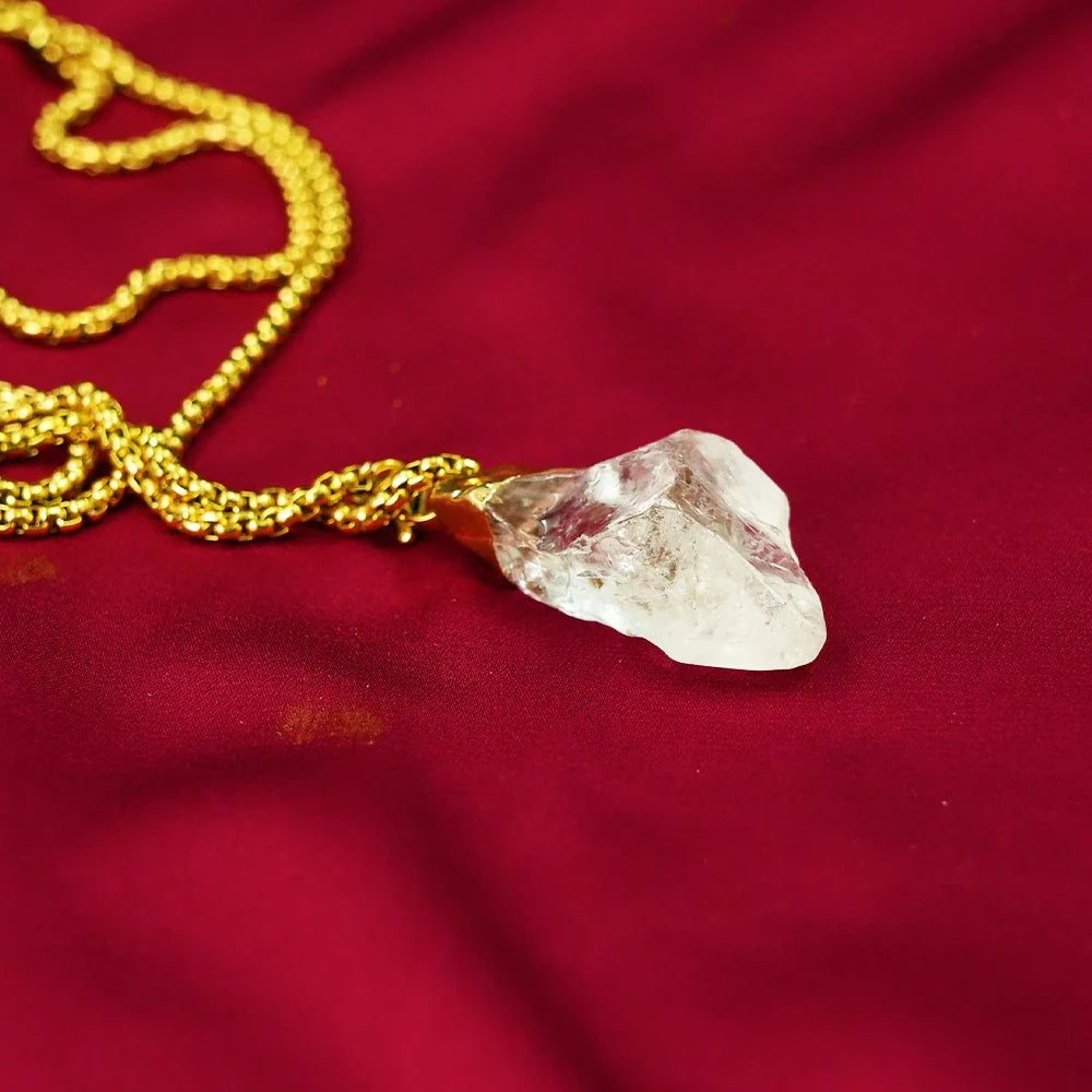 Tibetan Artistry Sacred Amulet Pendant - Traditional Tibetan Culture & Spiritual Jewelry