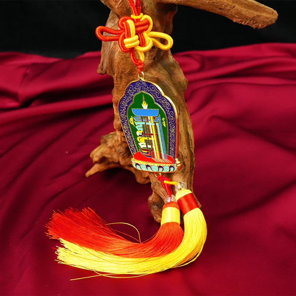 Tibetan Artistry Sacred Amulet Pendant - Traditional Tibetan Culture & Spiritual Jewelry